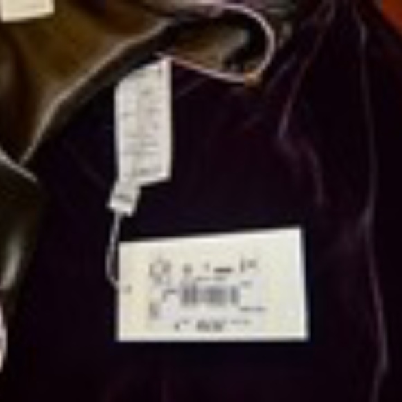 ๐๐ท๏ธ Armani Vintage Two-Piece Ensemble  size 8 - Picture 8 of 14